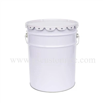 Ako urobiť z plechového vedra držiak na kľúče?